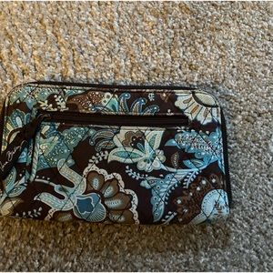 Vera Bradley retired pattern wristlet wallet.